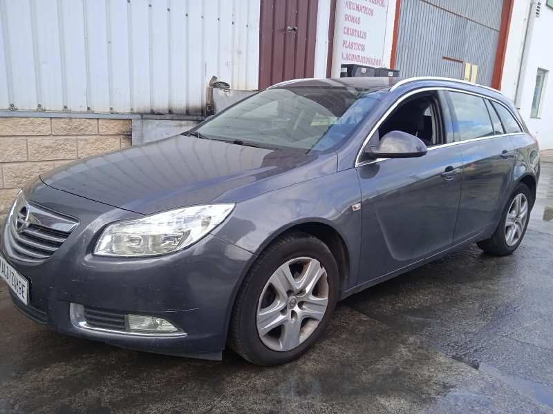 opel insignia sports tourer del año 2010