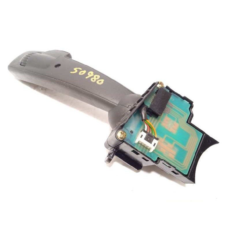 Recambio de mando limpia para volvo v50 familiar 2.4 cat referencia OEM IAM 8682869  8691993