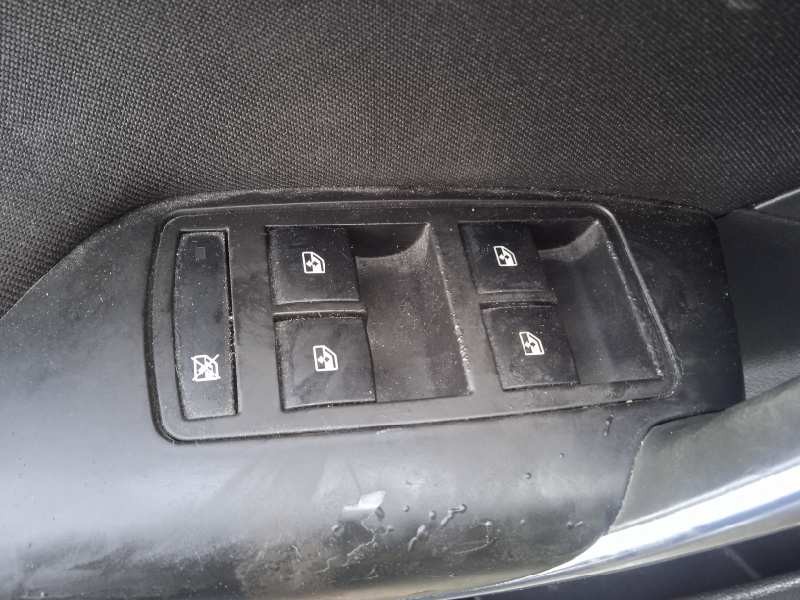 opel insignia sports tourer del año 2010