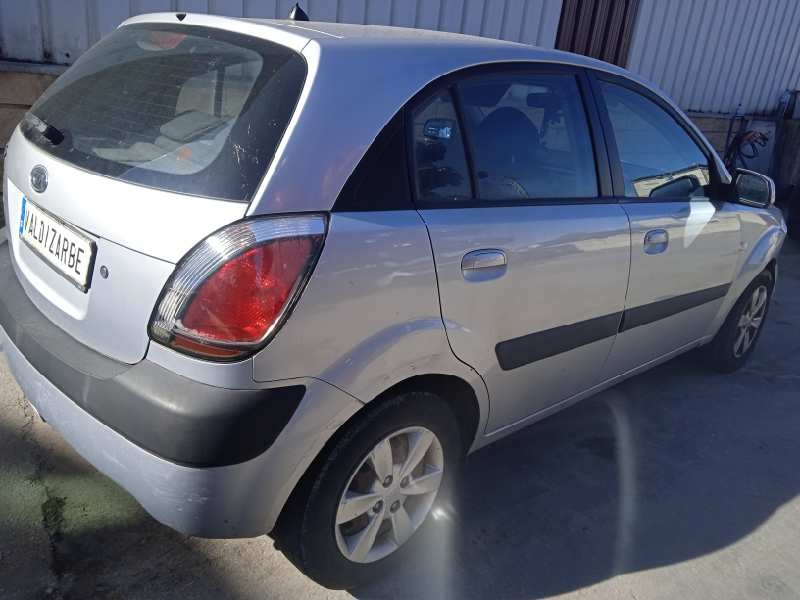 kia rio del año 2008