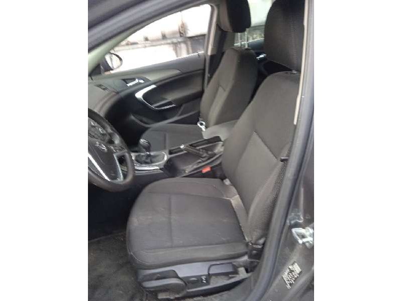 opel insignia sports tourer del año 2010