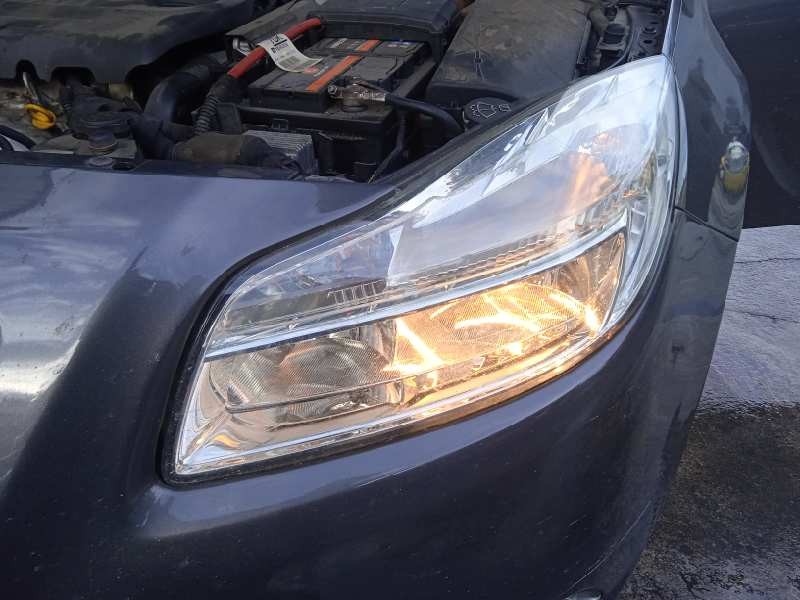 opel insignia sports tourer del año 2010