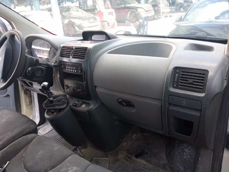 peugeot expert kasten del año 2009