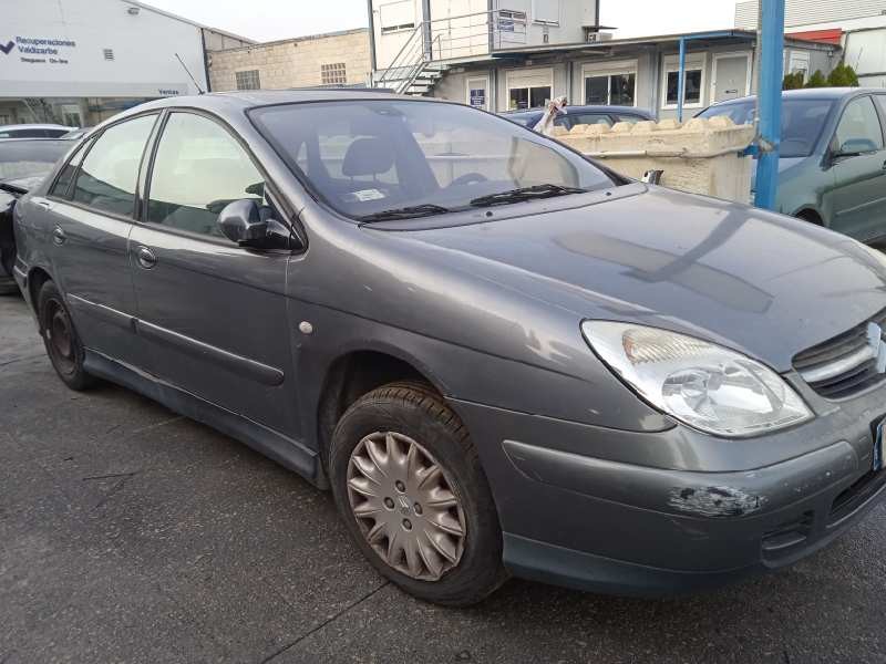 citroën c5 berlina del año 2002