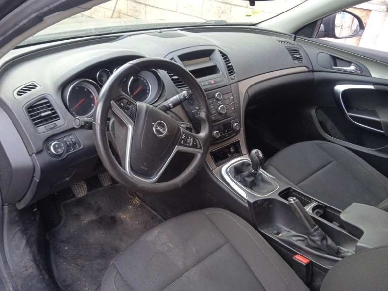 opel insignia sports tourer del año 2010