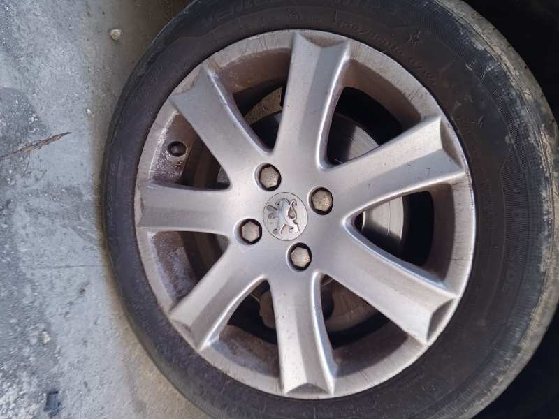 peugeot 207 del año 2006