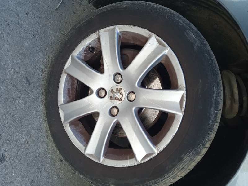 peugeot 207 del año 2006