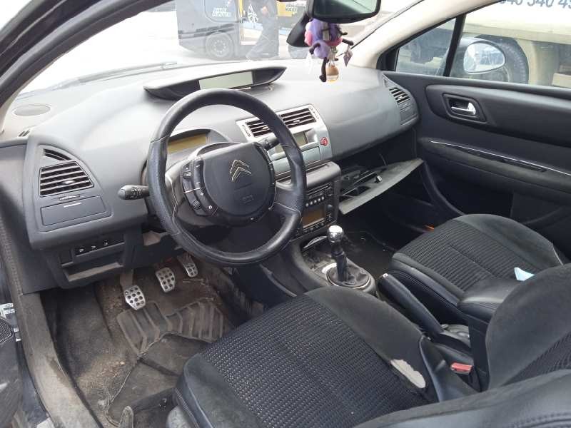 citroën c4 coupe del año 2006