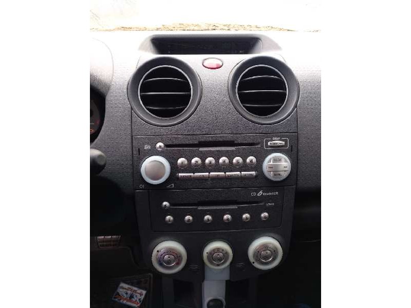 mitsubishi colt berlina 3 (cz) del año 2005