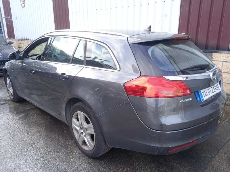 opel insignia sports tourer del año 2010