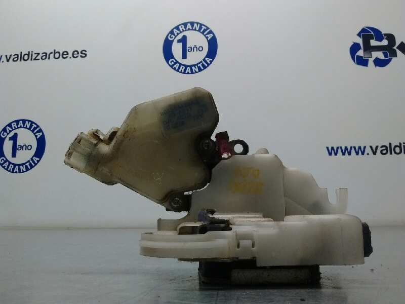 Recambio de cerradura puerta delantera izquierda para renault maxity fg 130.35/45 referencia OEM IAM 80553AA20A  