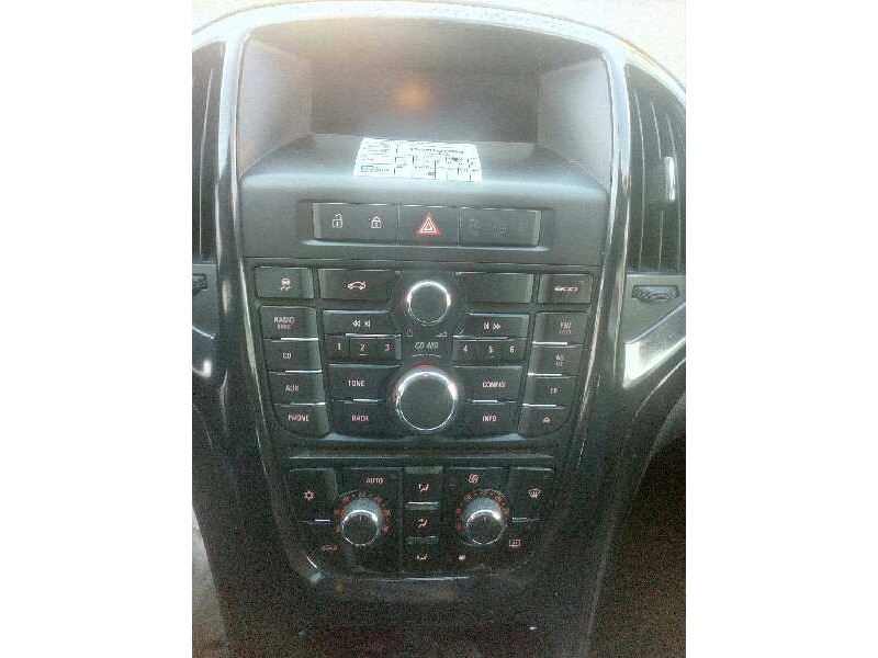 opel astra j lim. del año 2013