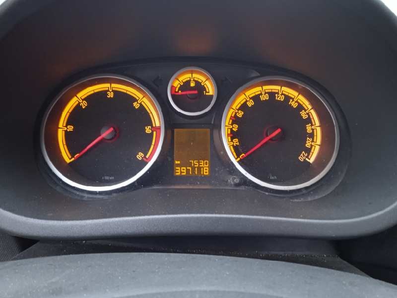 opel corsa d del año 2009