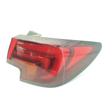 PILOTO TRASERO DERECHO 39099017 