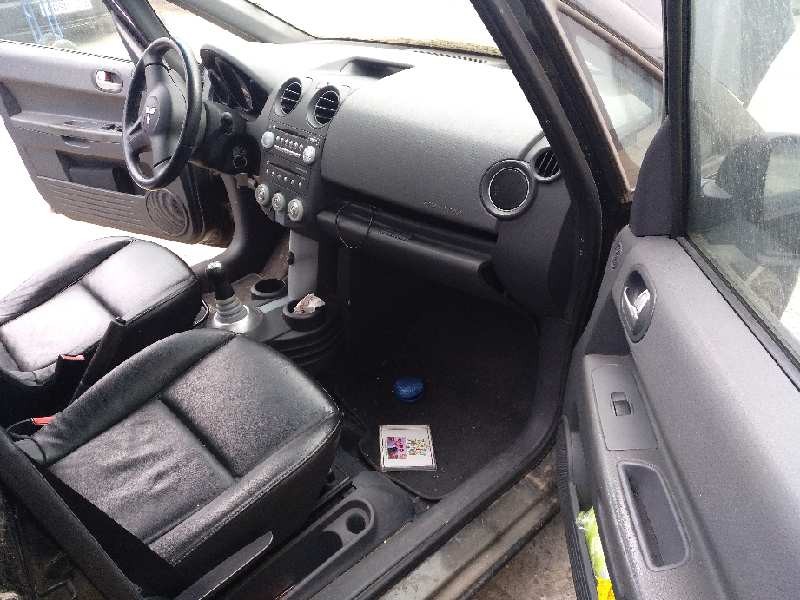 mitsubishi colt berlina 3 (cz) del año 2005