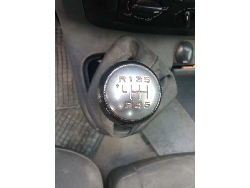 peugeot expert kasten del año 2009