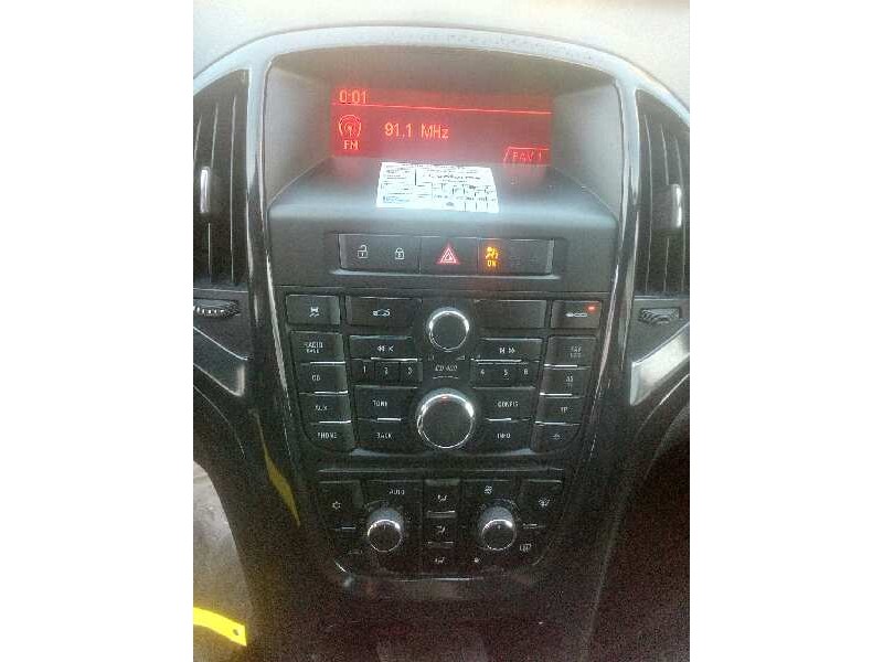 opel astra j lim. del año 2013