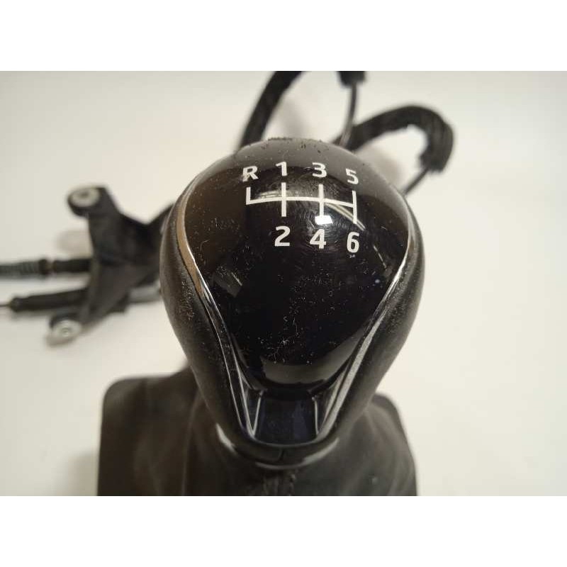 Recambio de palanca cambio para seat leon sc (5f5) 1.4 16v tsi referencia OEM IAM 5Q0711049AN  