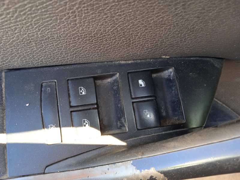 opel astra j lim. del año 2010