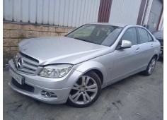 mercedes-benz clase c (w204) berlina del año 2009