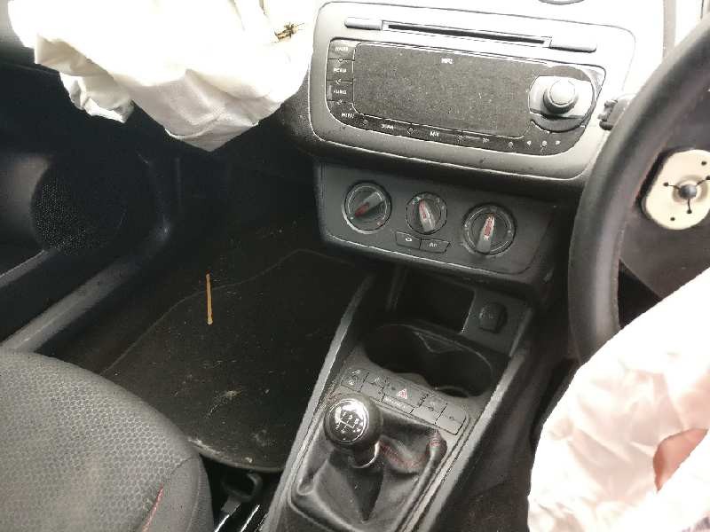 seat ibiza sc (6j1) del año 2012