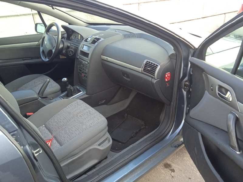 peugeot 407 del año 2004