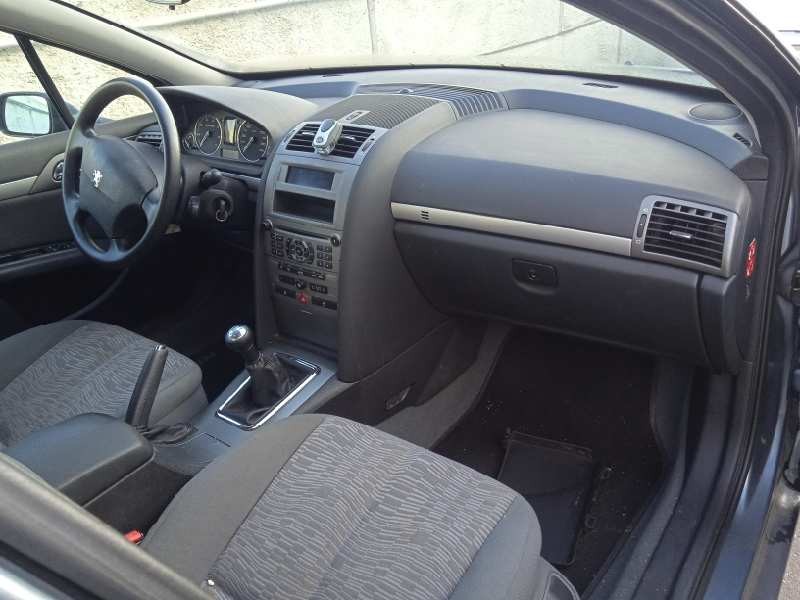peugeot 407 del año 2004