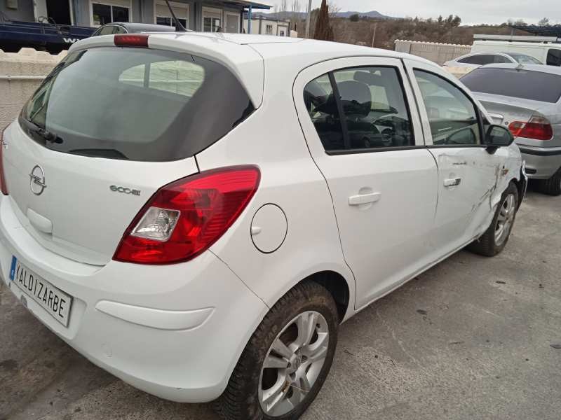 opel corsa d del año 2009