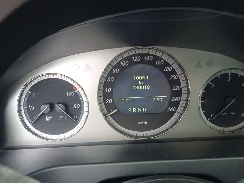 mercedes-benz clase c (w204) berlina del año 2009