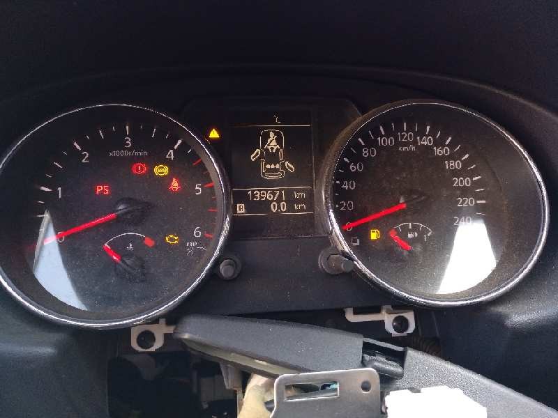 nissan qashqai (j10) del año 2012