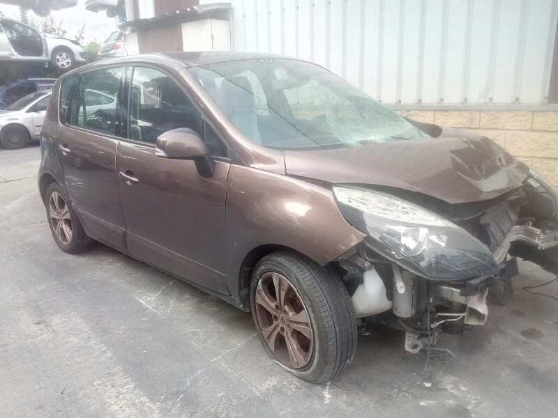 renault scenic iii del año 2010