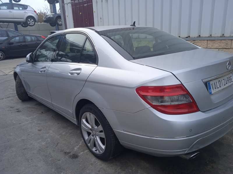 mercedes-benz clase c (w204) berlina del año 2009