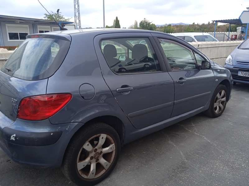 peugeot 307 berlina (s2) del año 2007
