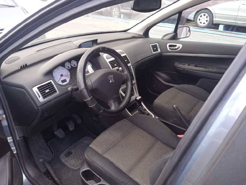 peugeot 307 berlina (s2) del año 2007