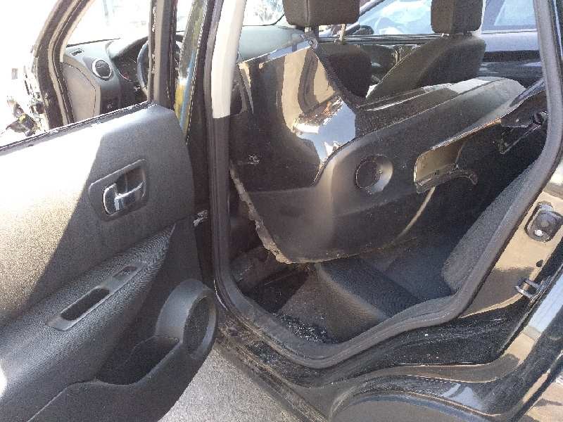 nissan qashqai (j10) del año 2012