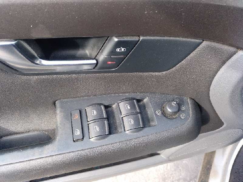 seat exeo berlina (3r2) del año 2012