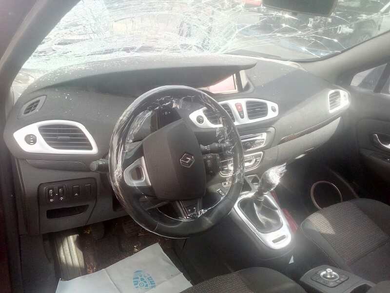 renault scenic iii del año 2010