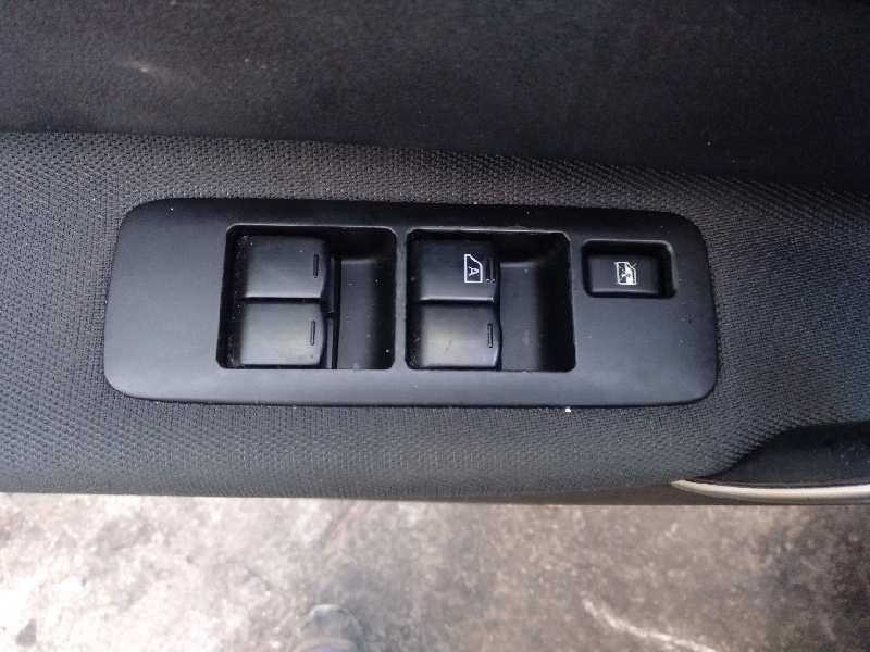 nissan qashqai (j10) del año 2014