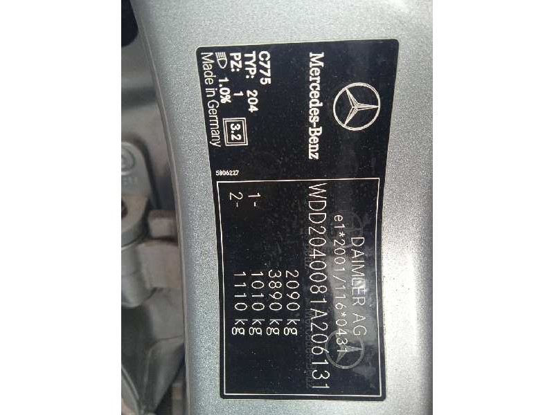 mercedes-benz clase c (w204) berlina del año 2009