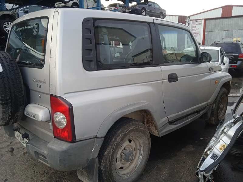 ssangyong korando del año 1999