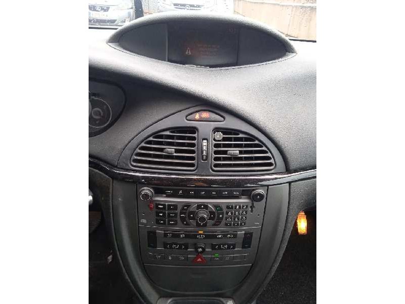 citroën c5 berlina del año 2004