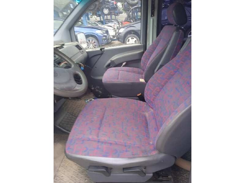 mercedes-benz vito (w638) combi del año 1998