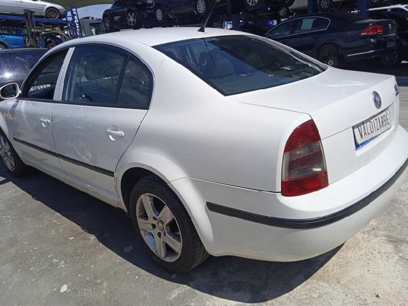 skoda superb (3u4) del año 2008