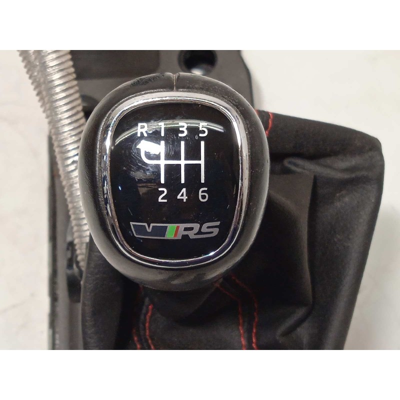 Recambio de palanca cambio para skoda octavia combi (5e5) rs referencia OEM IAM 5Q0711049AR  