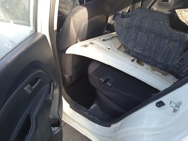 kia rio del año 2016