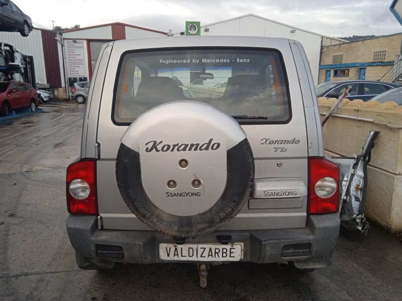 ssangyong korando del año 1999