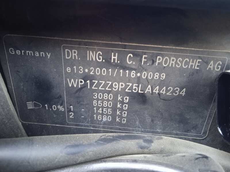 porsche cayenne (typ 9pa) del año 2004