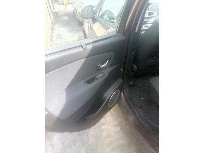 renault scenic iii del año 2010