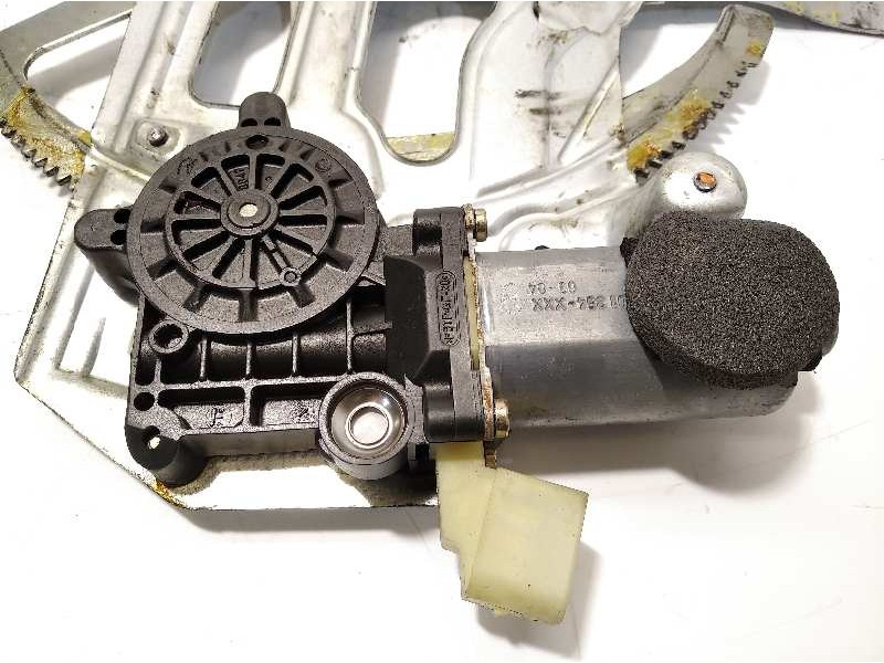 Recambio de elevalunas delantero derecho para volvo xc90 2.4 diesel cat referencia OEM IAM 30784577  