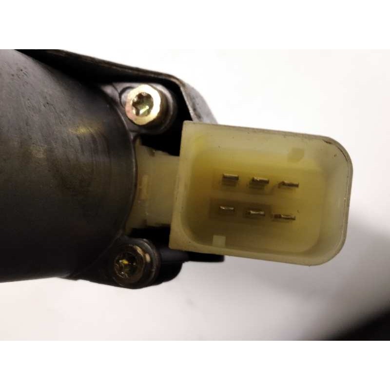 Recambio de elevalunas delantero derecho para volvo xc90 2.4 diesel cat referencia OEM IAM 30784577  